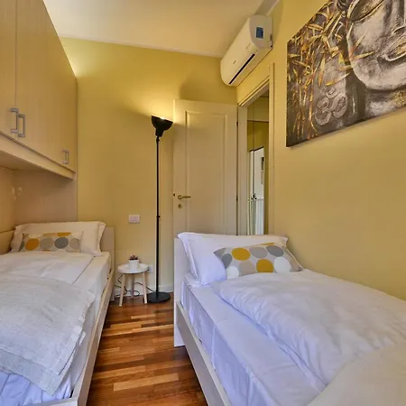 Appartement Caroni - Theater Salò