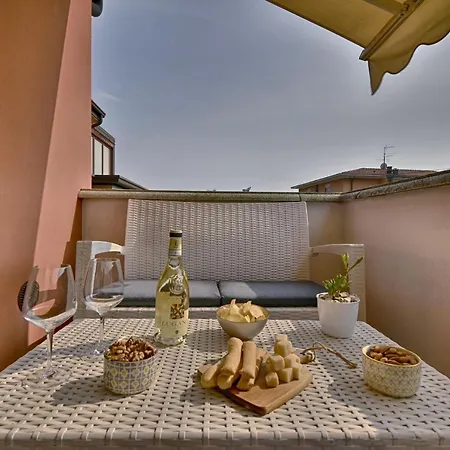 Appartement Caroni - Theater *
